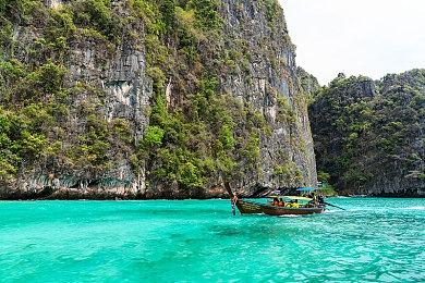 模拟经营游戏《超灵秘法社》开放抢先体验 获Steam特别好评